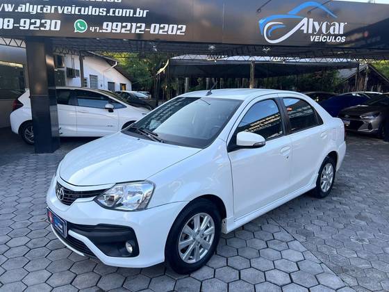 TOYOTA ETIOS CROSS 1.5 16V FLEX 4P AUTOMÁTICO